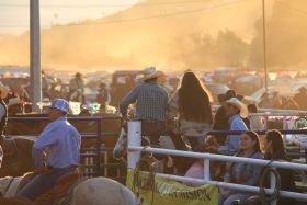 Fiesta en la Misión